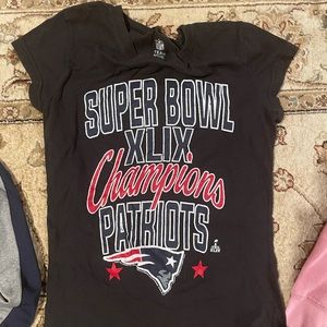 Women’s S New England Patriots tshirt